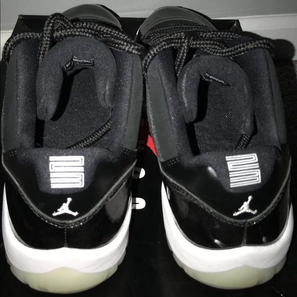Jordan 11 Retro low Barons - Picture 4 of 4